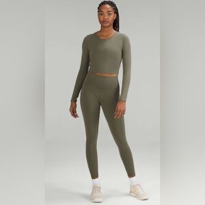 Lululemon Wunder Train High-Rise Tight 25” Size 8
